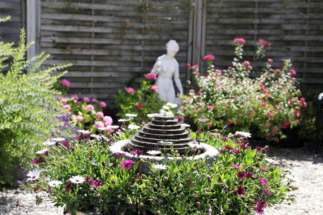 Hine Bakke Bed And Breakfast Rudkøbing Dış mekan fotoğraf